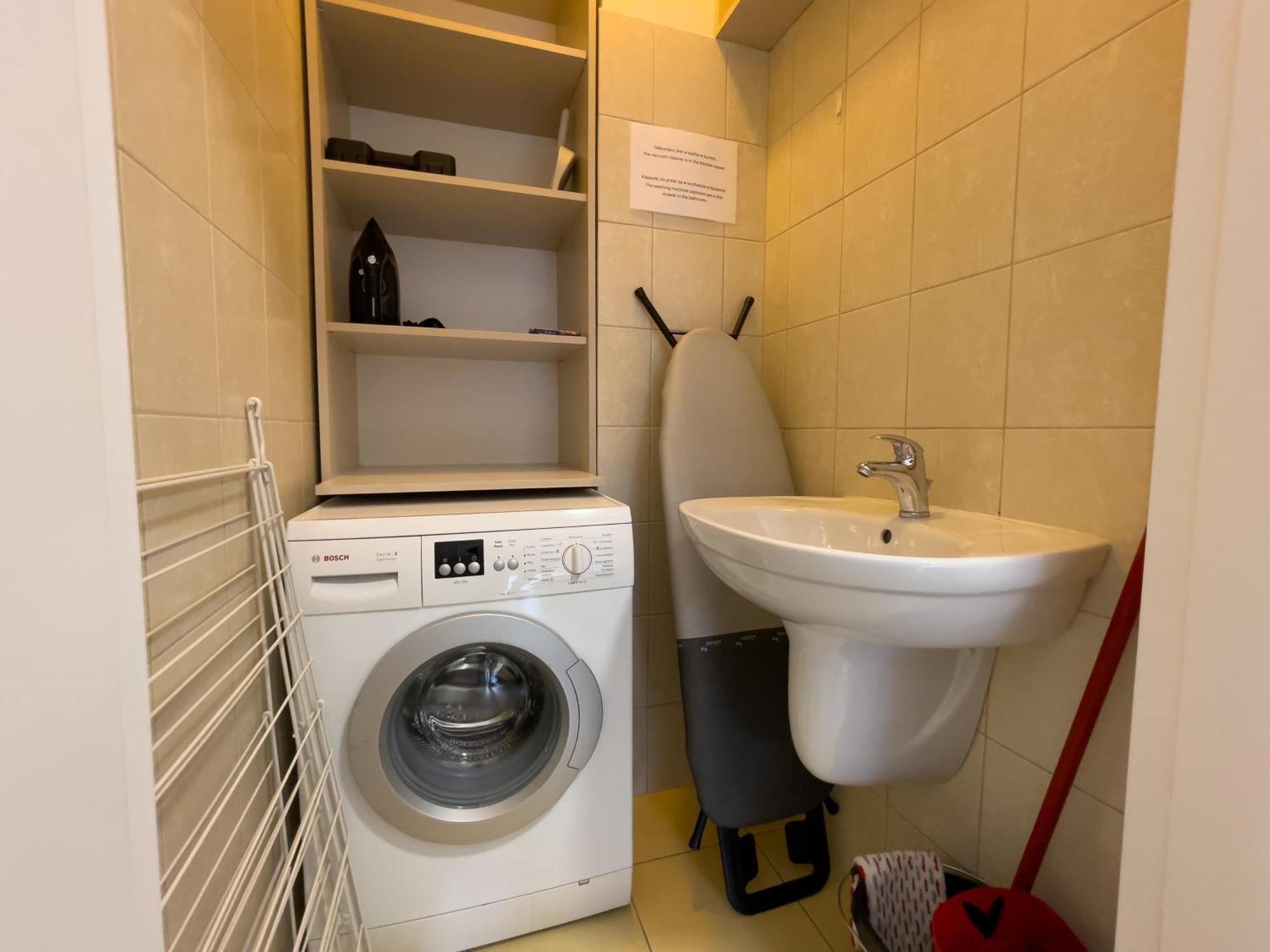 Urban Apartments Premium Baildona No 11 Free Garage, Self Check-In Katoviçe Dış mekan fotoğraf